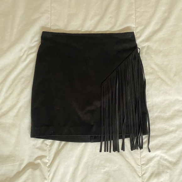 Suede fringe skirt - Picture 2 of 2